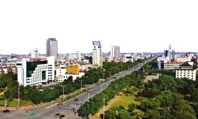 鶴壁經(jīng)開(kāi)區(qū)：跨越發(fā)展高歌前行