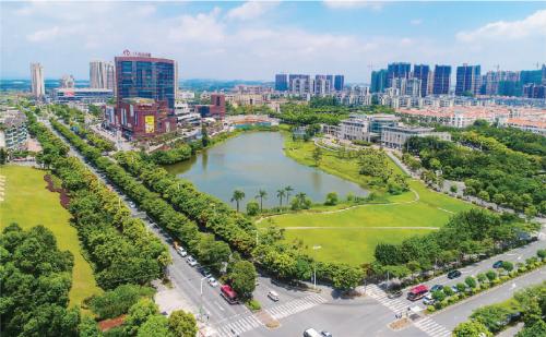 佛山高新區(qū)：推動(dòng)創(chuàng)新驅(qū)動(dòng) 釋放新政紅利