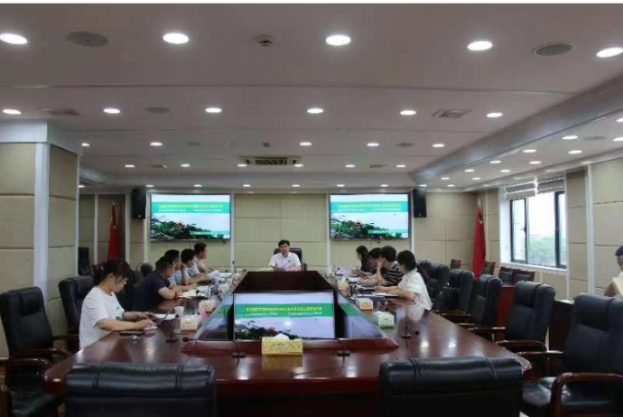 凝心聚力,爭(zhēng)創(chuàng)國(guó)家農(nóng)高區(qū)—岳陽(yáng)市人民政府副市長(zhǎng)張世愚聽取創(chuàng)建工作匯報(bào)